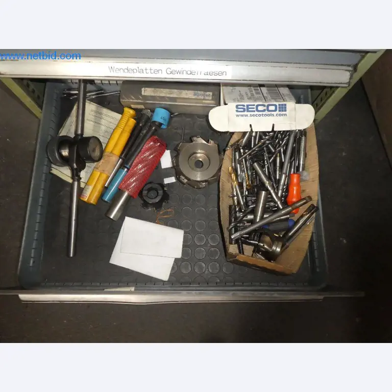 Máquinas de corte, tecnología de soldadura, herramientas manuales y otros activos fijos-7