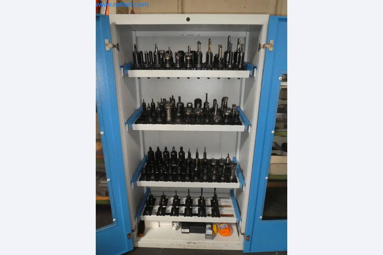 Máquinas de corte, tecnología de soldadura, herramientas manuales y otros activos fijos-2