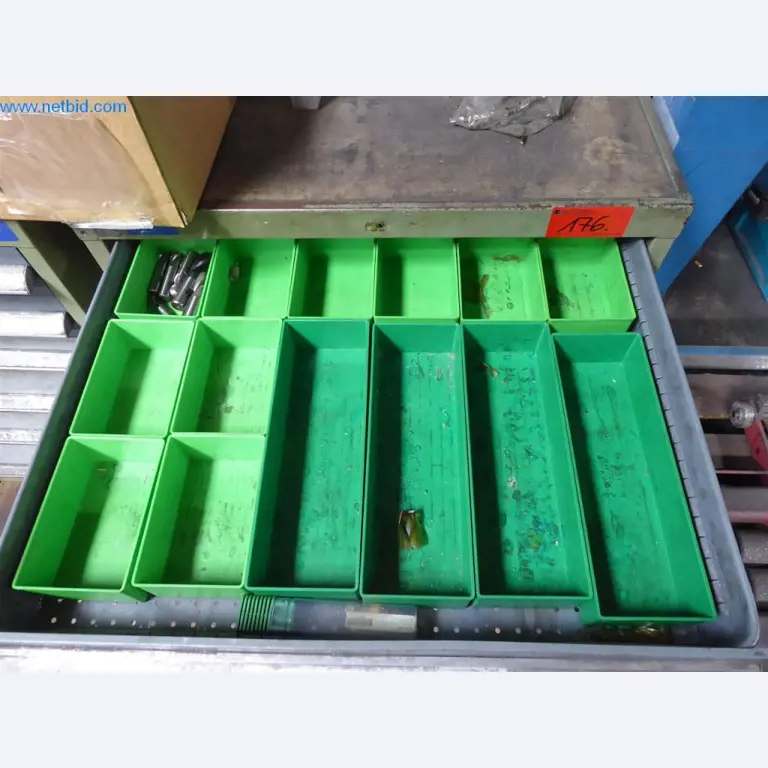 Máquinas de corte, tecnología de soldadura, herramientas manuales y otros activos fijos-12