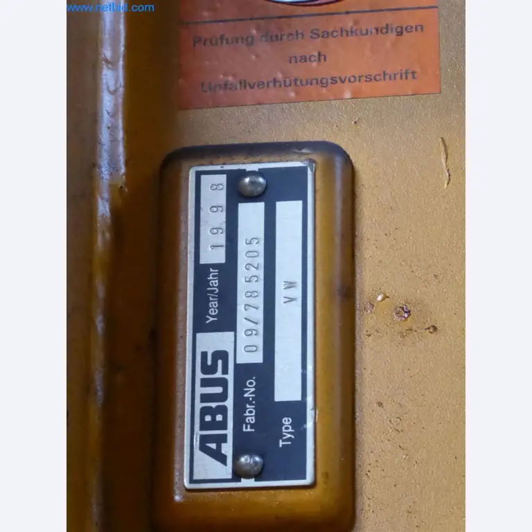 Máquinas de corte, tecnología de soldadura, herramientas manuales y otros activos fijos-2