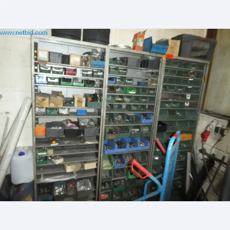 Máquinas de corte, tecnología de soldadura, herramientas manuales y otros activos fijos-1