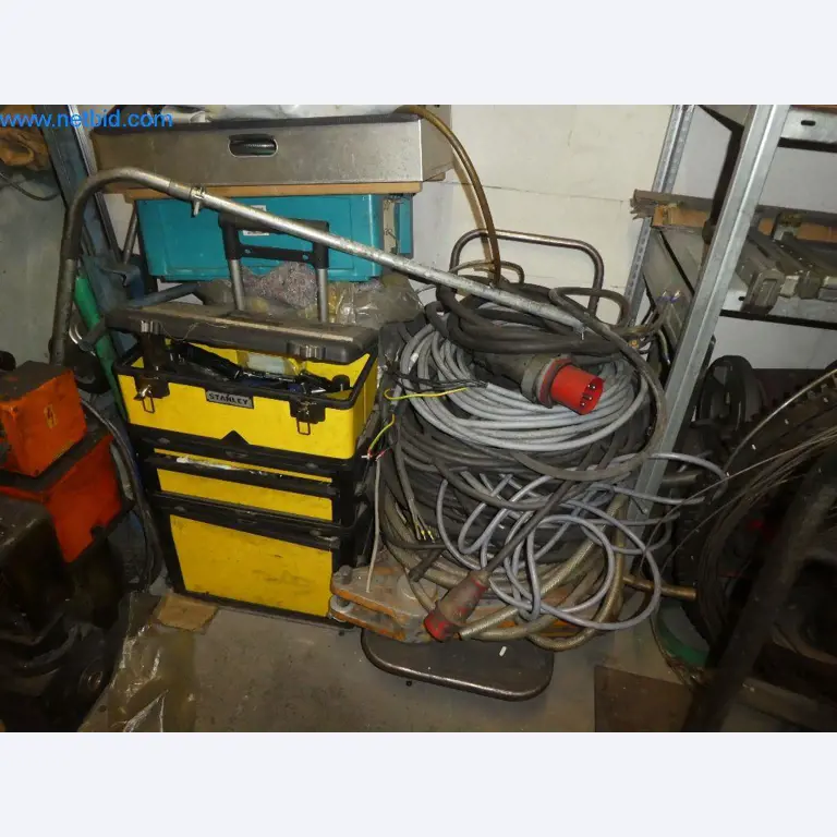 Máquinas de corte, tecnología de soldadura, herramientas manuales y otros activos fijos-7