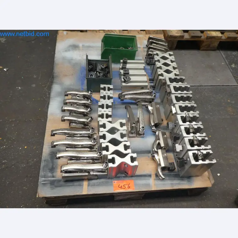 Máquinas de corte, tecnología de soldadura, herramientas manuales y otros activos fijos-1