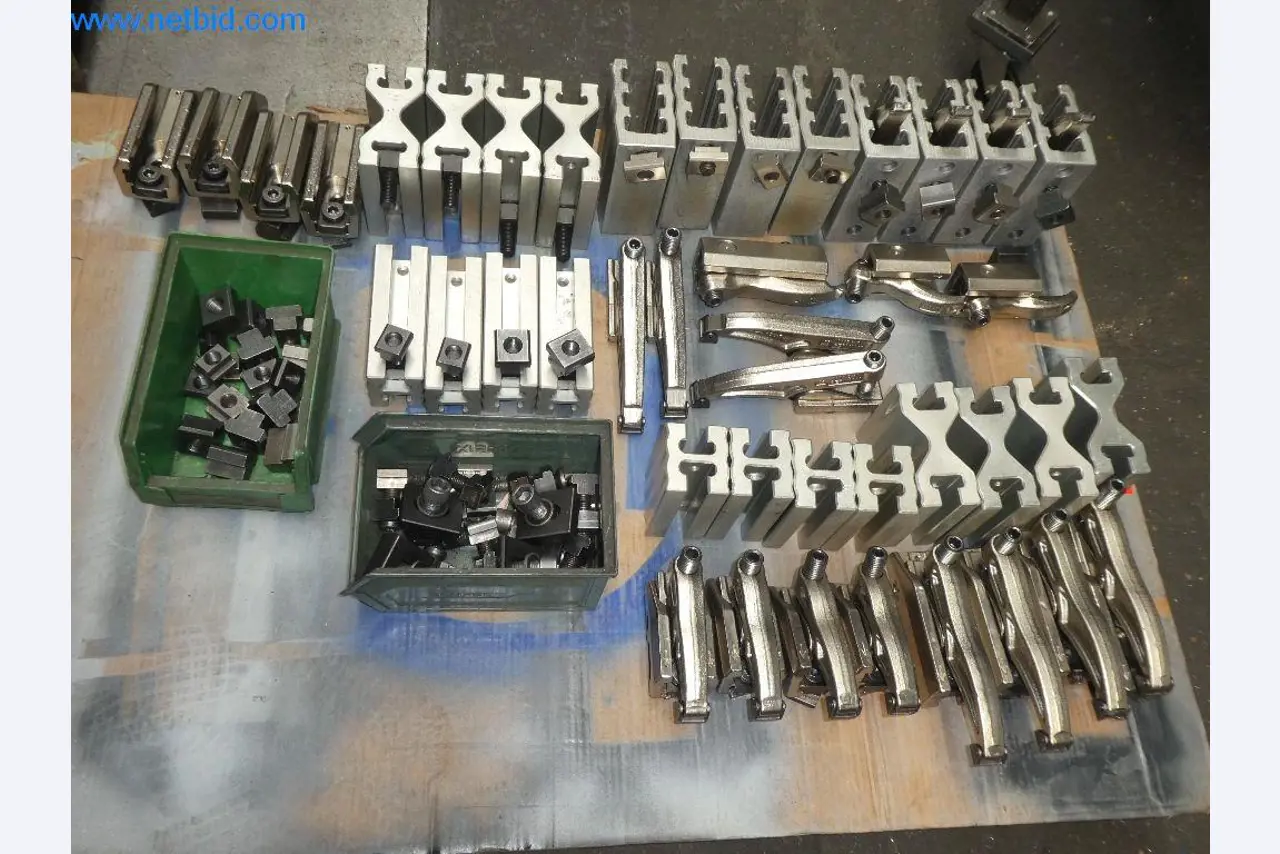 Máquinas de corte, tecnología de soldadura, herramientas manuales y otros activos fijos-2