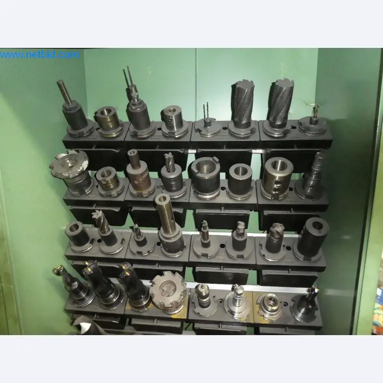 Máquinas de corte, tecnología de soldadura, herramientas manuales y otros activos fijos-2