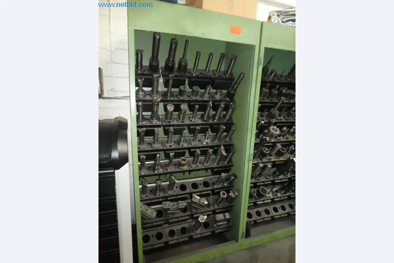 Máquinas de corte, tecnología de soldadura, herramientas manuales y otros activos fijos-1