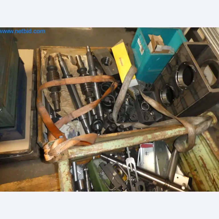 Máquinas de corte, tecnología de soldadura, herramientas manuales y otros activos fijos-22