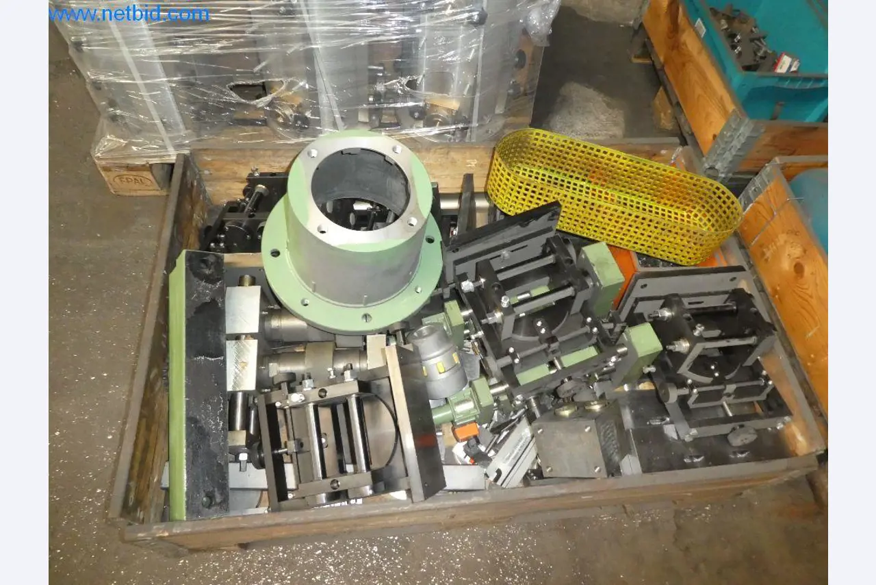 Máquinas de corte, tecnología de soldadura, herramientas manuales y otros activos fijos-25