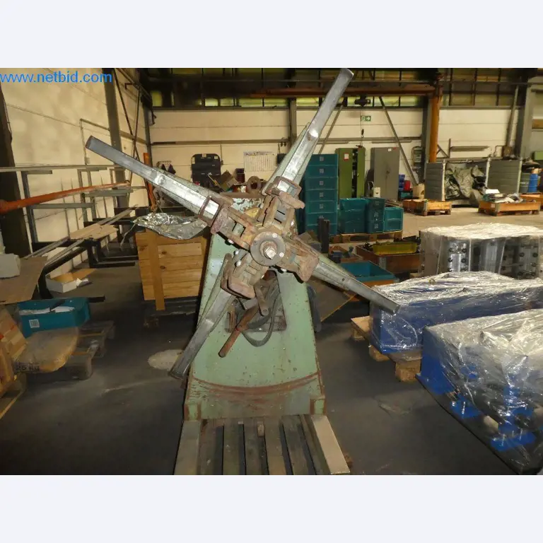 Máquinas de corte, tecnología de soldadura, herramientas manuales y otros activos fijos-30