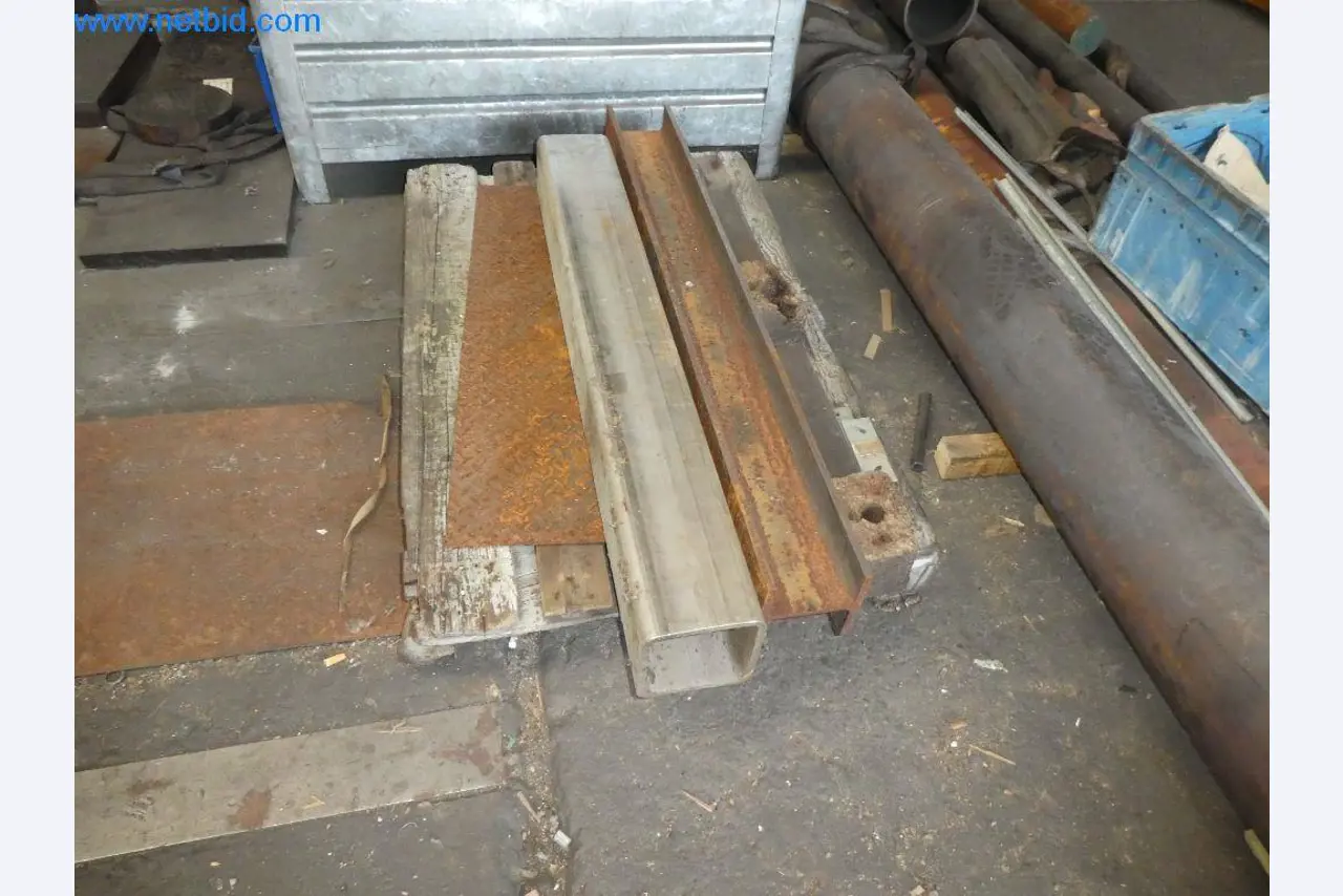 Máquinas de corte, tecnología de soldadura, herramientas manuales y otros activos fijos-35