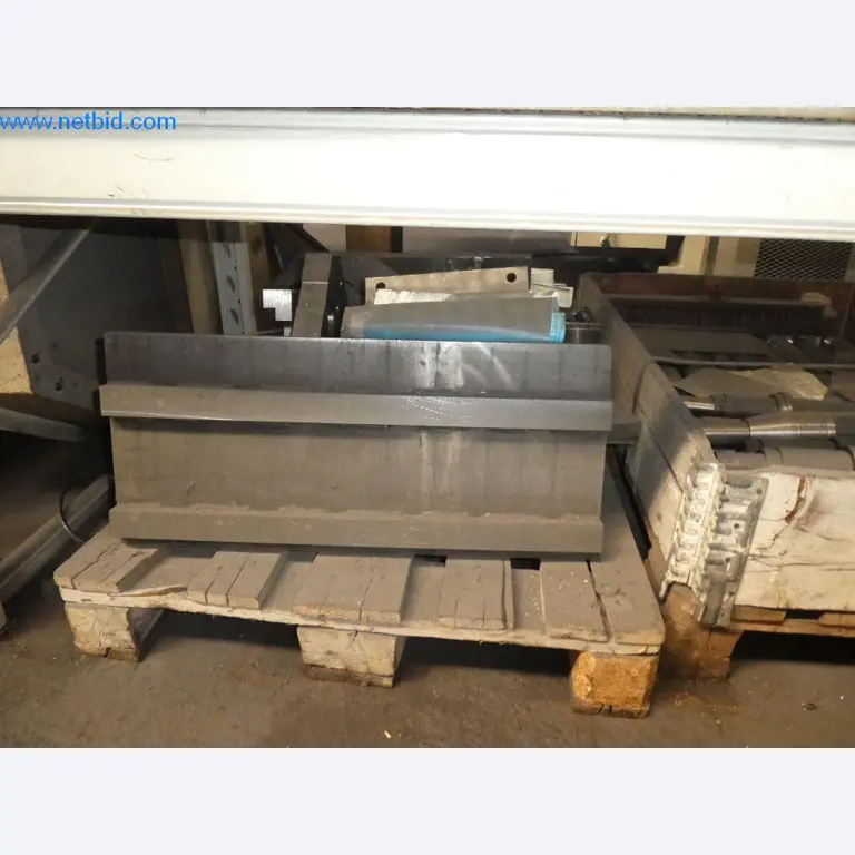 Máquinas de corte, tecnología de soldadura, herramientas manuales y otros activos fijos-39