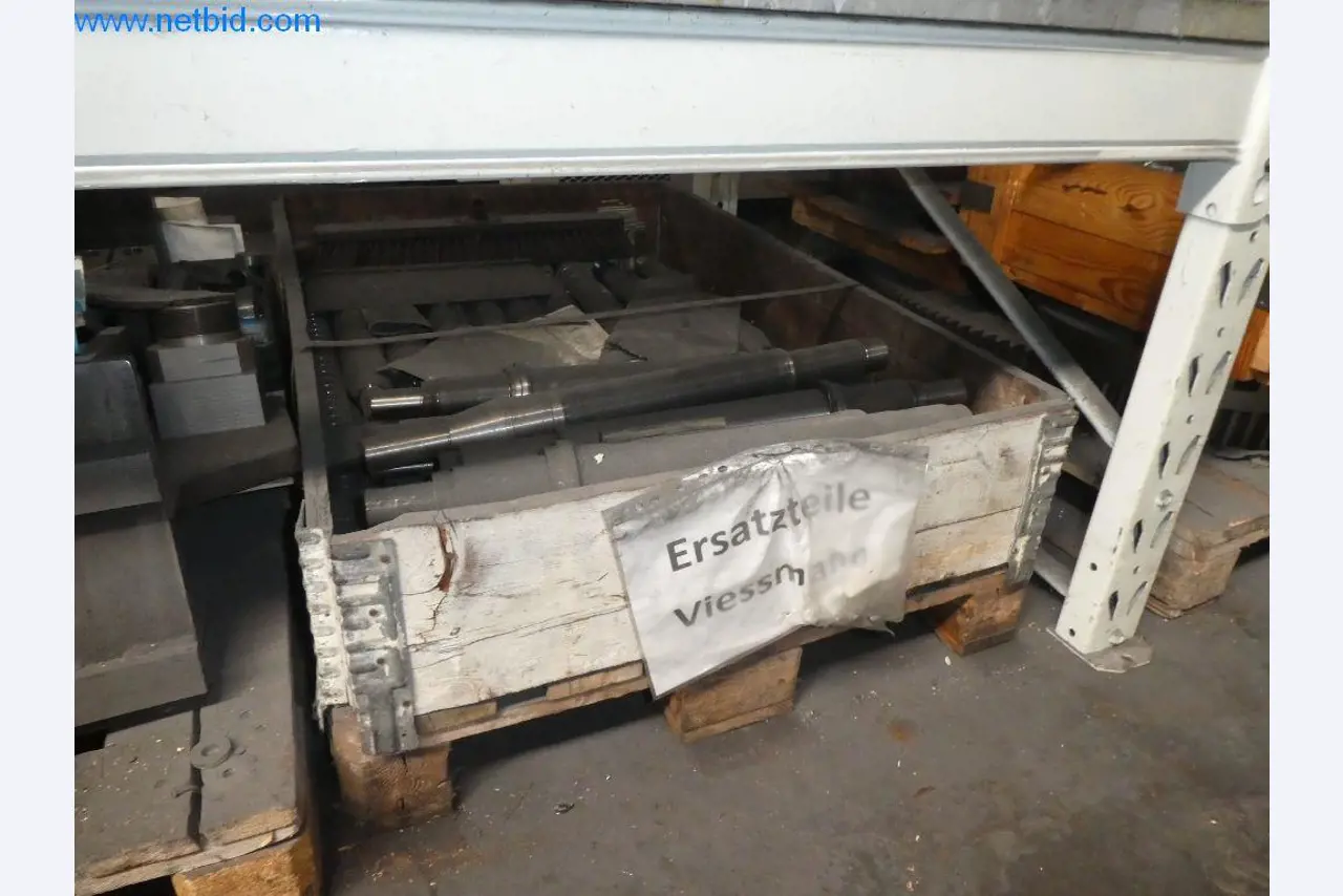 Máquinas de corte, tecnología de soldadura, herramientas manuales y otros activos fijos-40