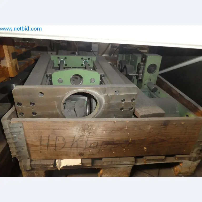 Máquinas de corte, tecnología de soldadura, herramientas manuales y otros activos fijos-42