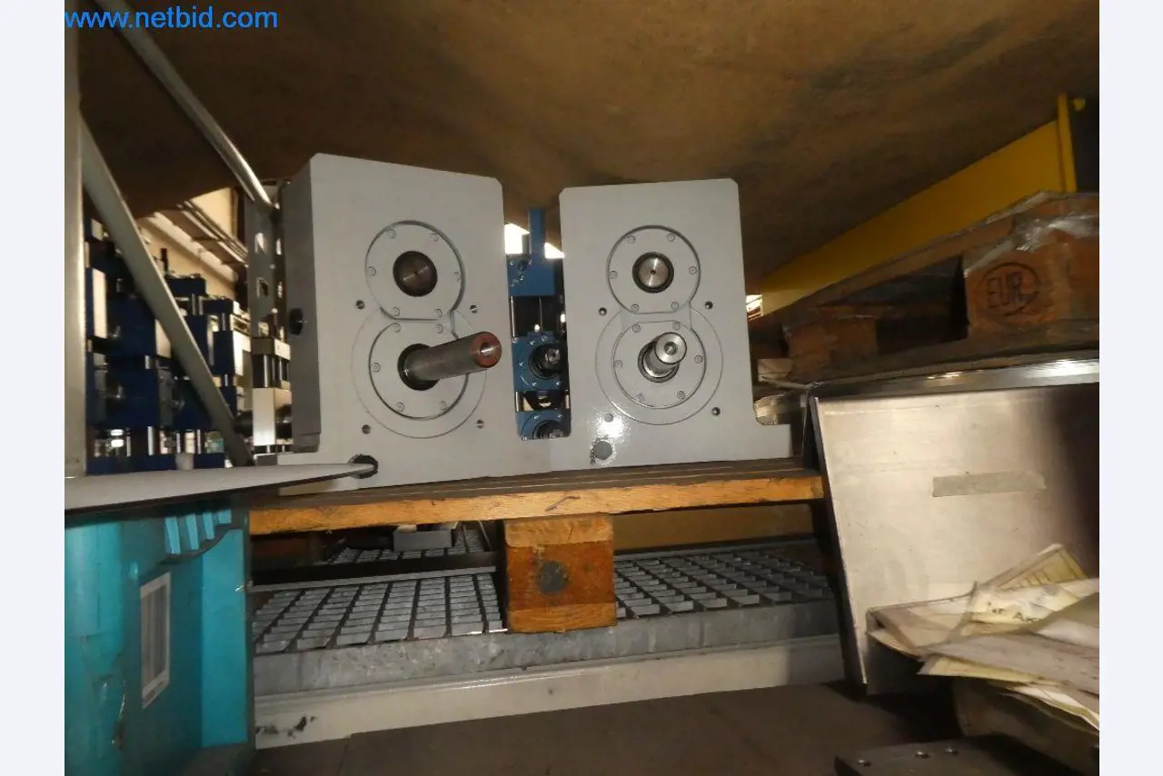 Máquinas de corte, tecnología de soldadura, herramientas manuales y otros activos fijos-43