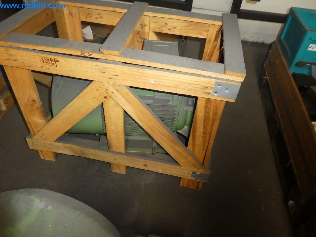 Máquinas de corte, tecnología de soldadura, herramientas manuales y otros activos fijos-51