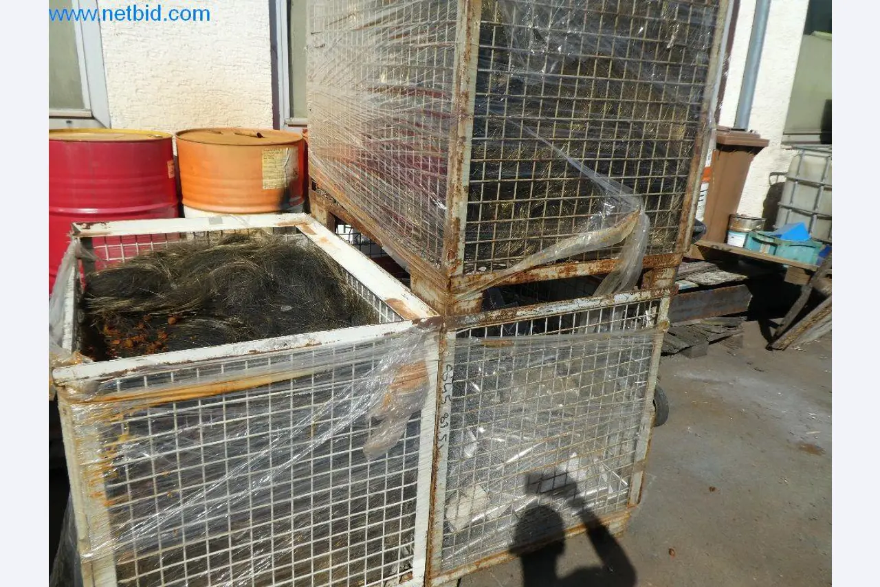 Máquinas de corte, tecnología de soldadura, herramientas manuales y otros activos fijos-53