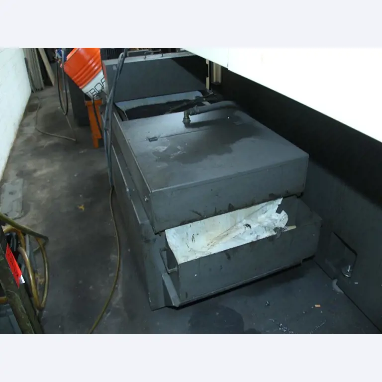 Máquinas de corte, tecnología de soldadura, herramientas manuales y otros activos fijos-11