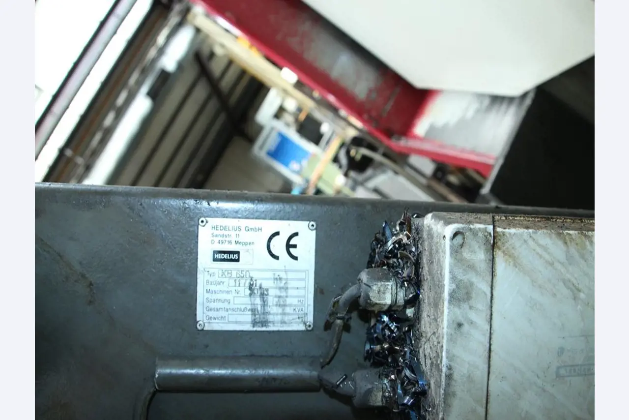 Máquinas de corte, tecnología de soldadura, herramientas manuales y otros activos fijos-7