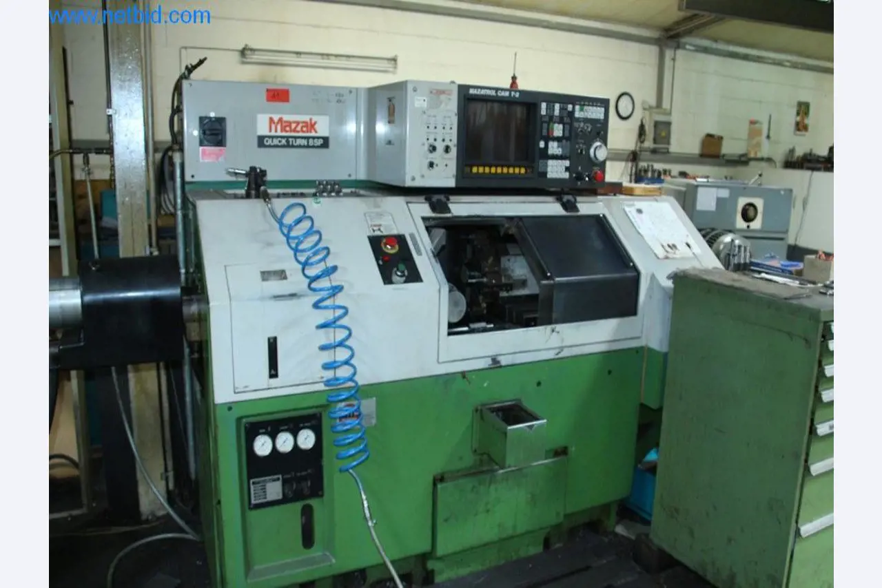 Machines d'usinage, technique de soudage, outils manuels et autres biens d'équipement-1