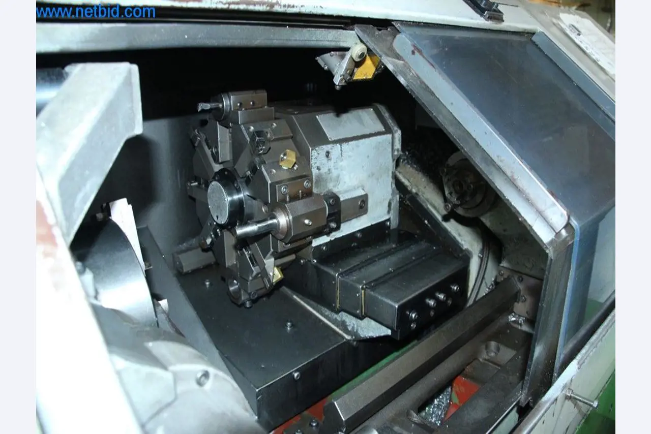 Machines d'usinage, technique de soudage, outils manuels et autres biens d'équipement-3