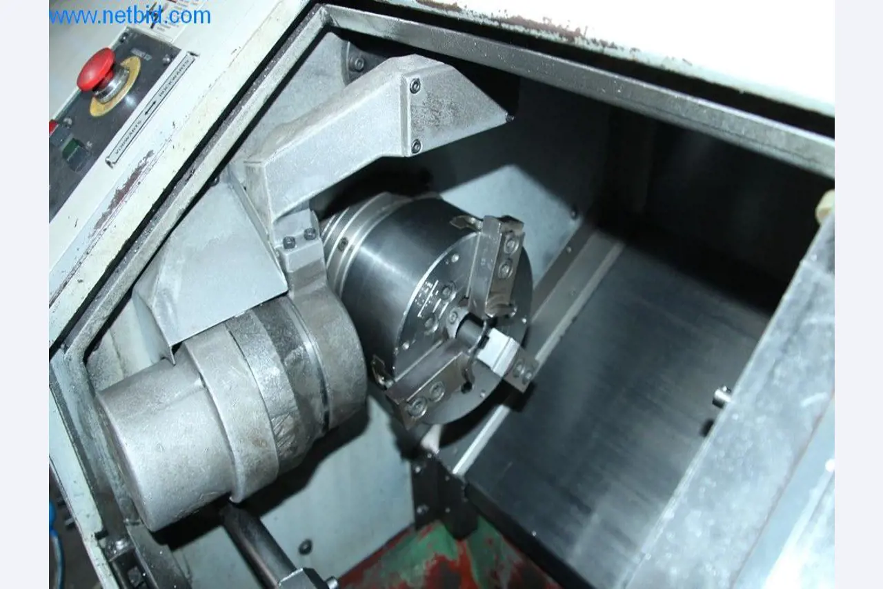 Machines d'usinage, technique de soudage, outils manuels et autres biens d'équipement-4