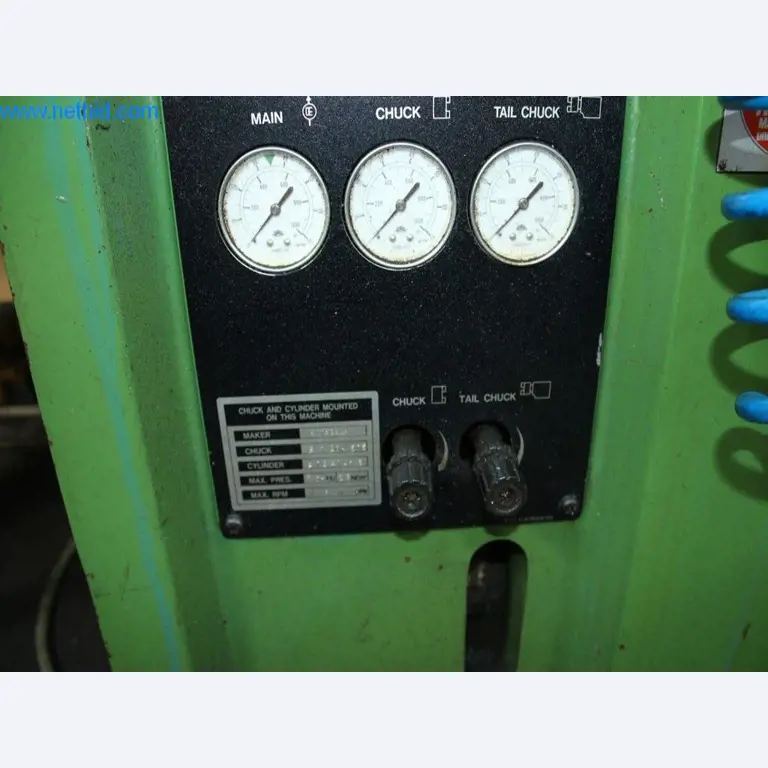 Machines d'usinage, technique de soudage, outils manuels et autres biens d'équipement-6