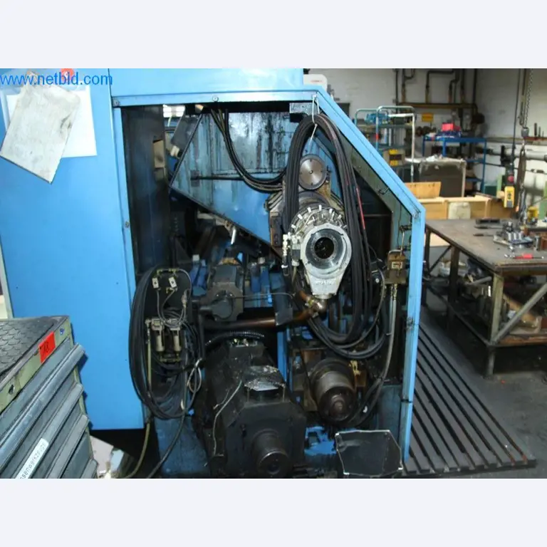 Machines d'usinage, technique de soudage, outils manuels et autres biens d'équipement-9