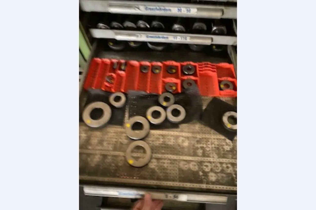 Zerspanungsmaschinen, Schweißtechnik, Handgeräte und sonstige Anlagegüter-13