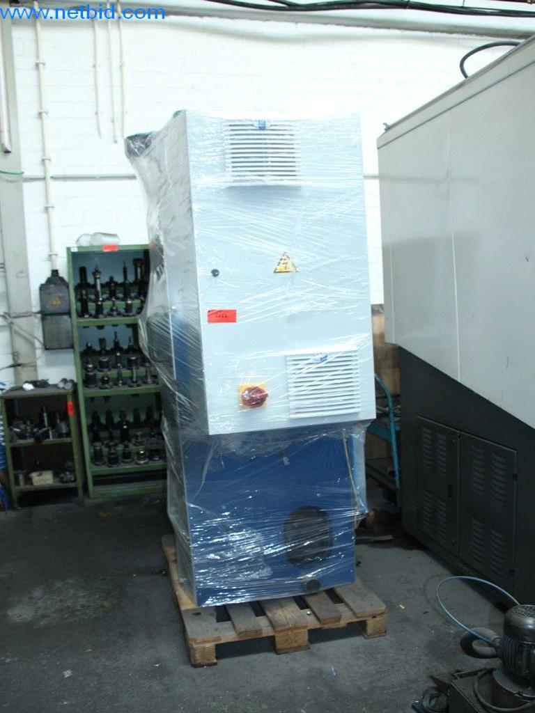 Machines d'usinage, technique de soudage, outils manuels et autres biens d'équipement-1