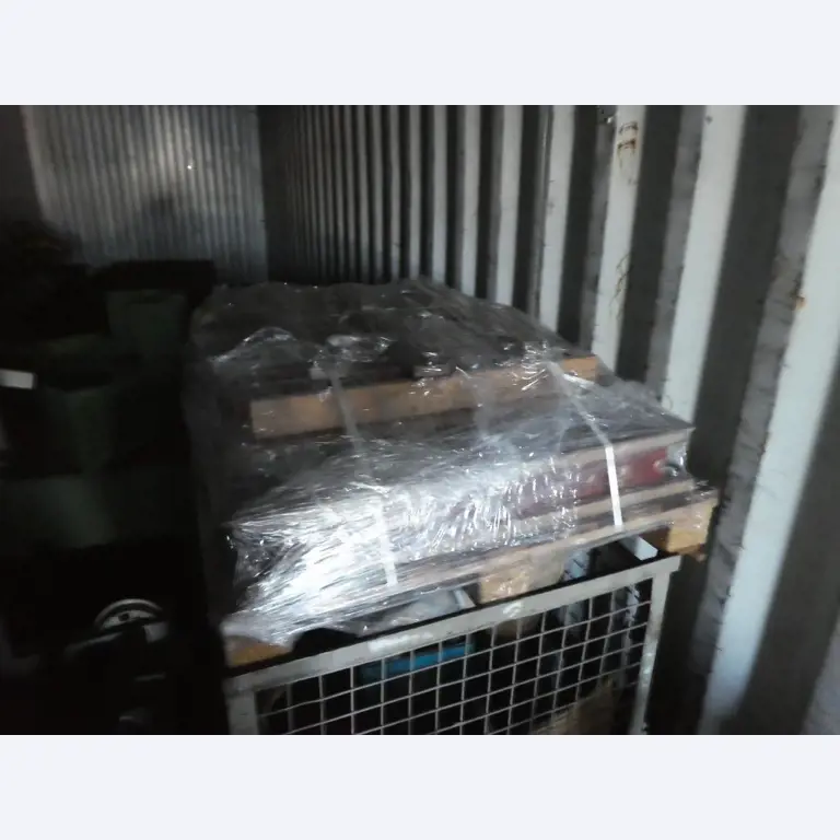 Rezalni stroji, varilna tehnika, ročno orodje in druga osnovna sredstva-9