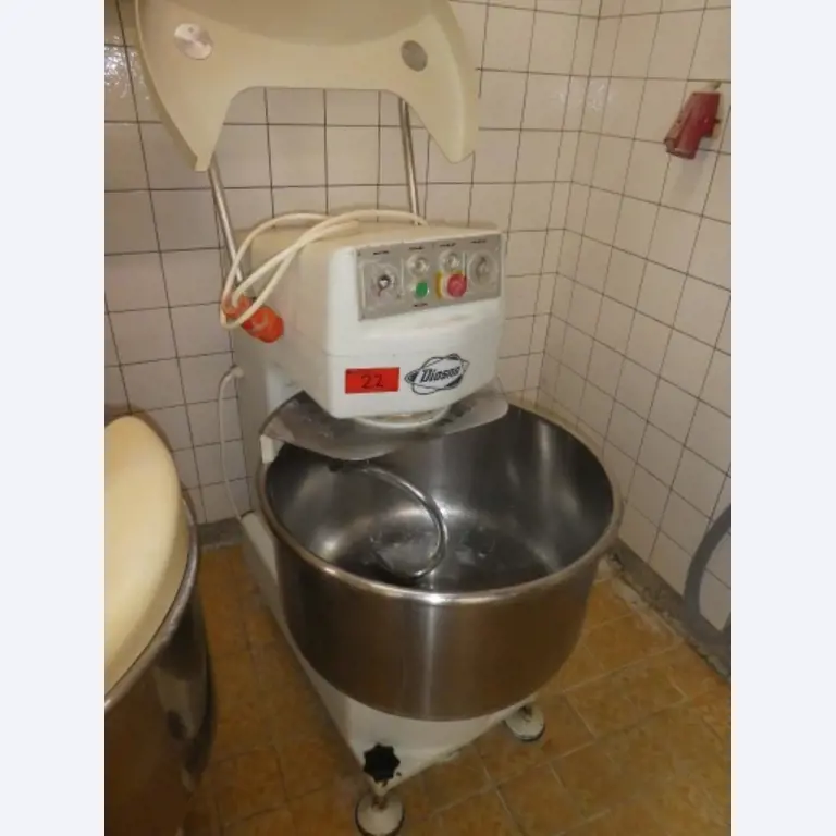 Pekarska oprema, stroji, delovne mize itd.-2