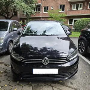 Pkw (ohne Umsatzsteuerausweis)  Volkwswagen Golf Sportsvan