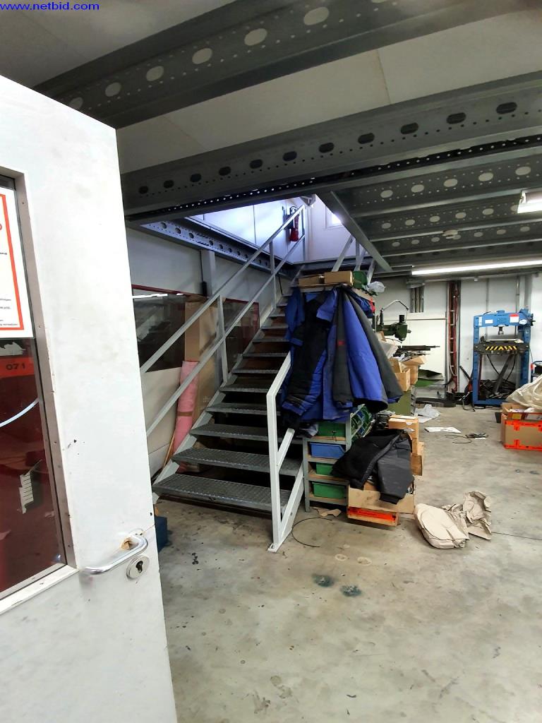 Stroji za predtisk, pisarniška in poslovna oprema-3