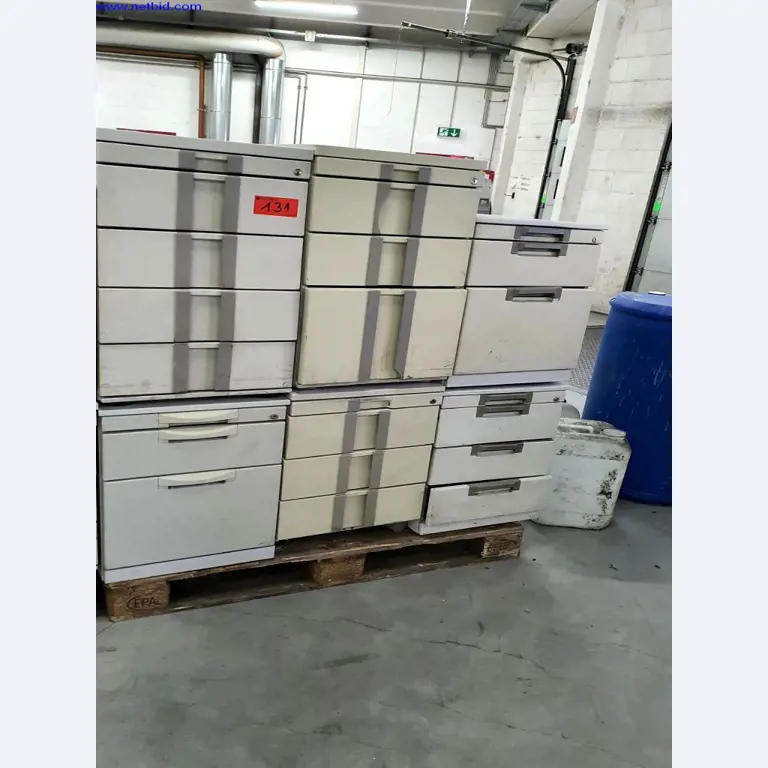 Předtiskové stroje, kancelářské a obchodní vybavení-2