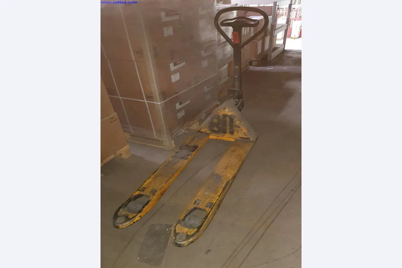 Machines voor drukvoorbereiding, kantoor- en bedrijfsuitrusting-1