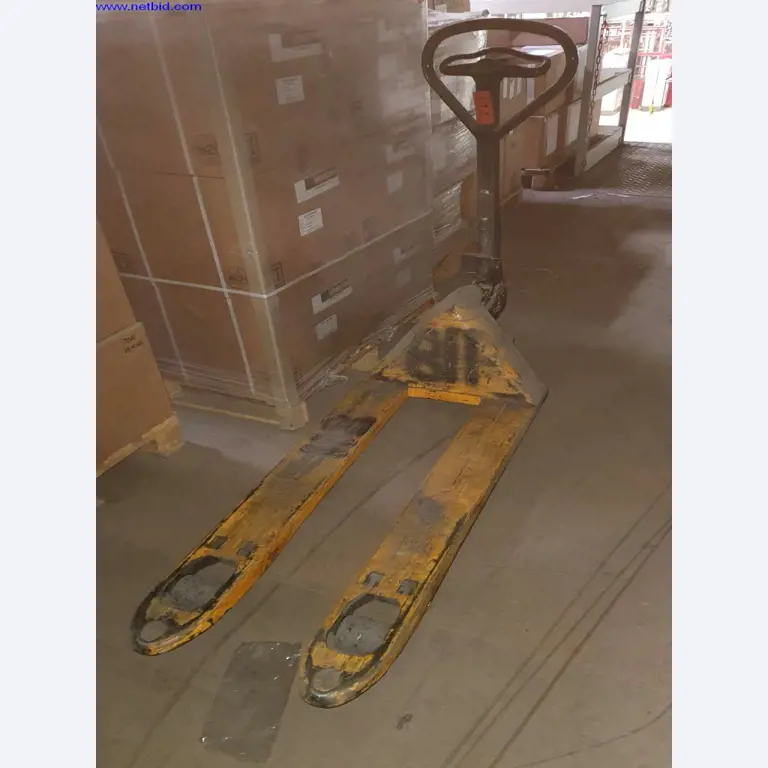 Machines voor drukvoorbereiding, kantoor- en bedrijfsuitrusting-1