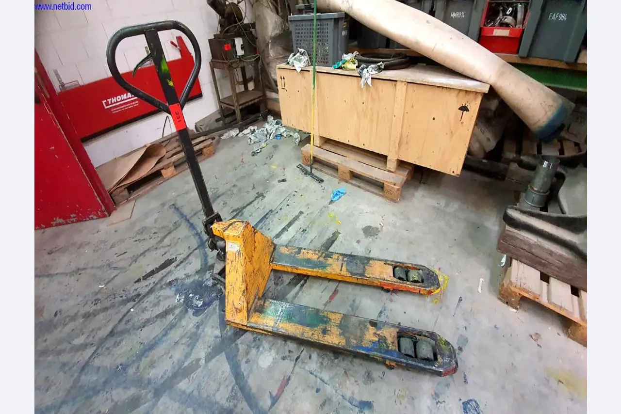 Machines voor drukvoorbereiding, kantoor- en bedrijfsuitrusting-1