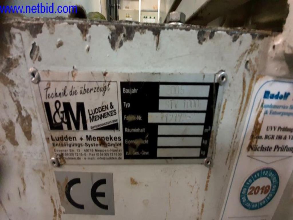 Pre-press machines, office and business equipment-9