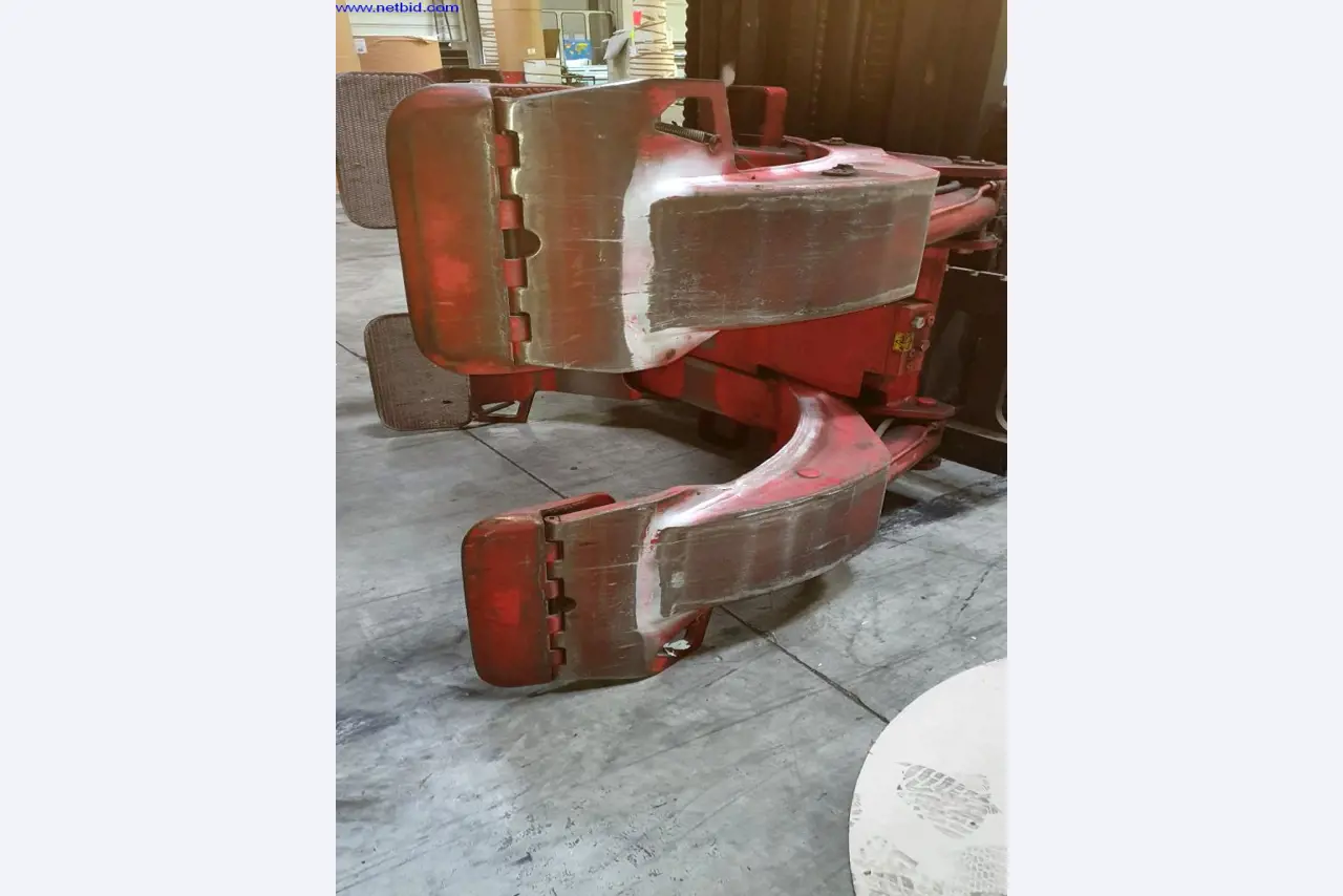 Stroji za predtisk, pisarniška in poslovna oprema-6