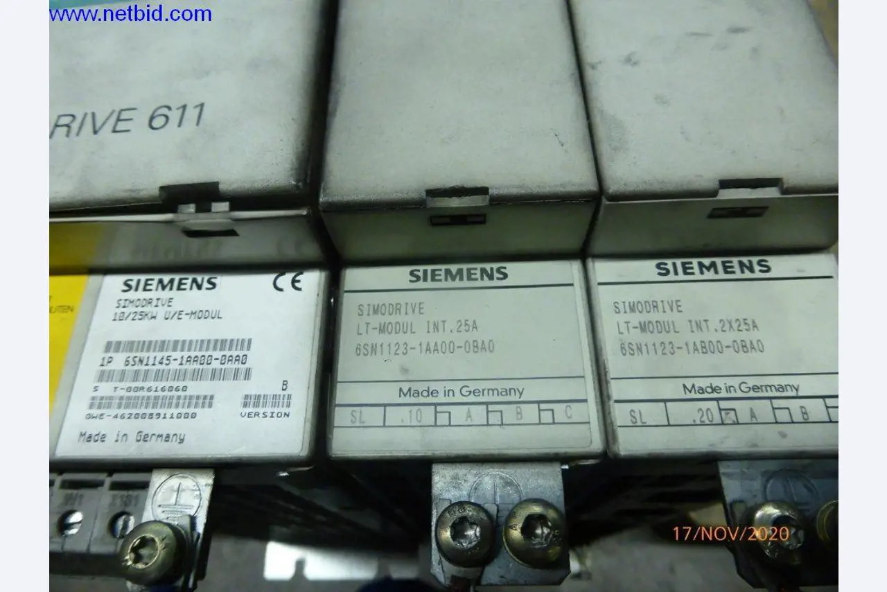 Heating system for low pressure casting molds-102