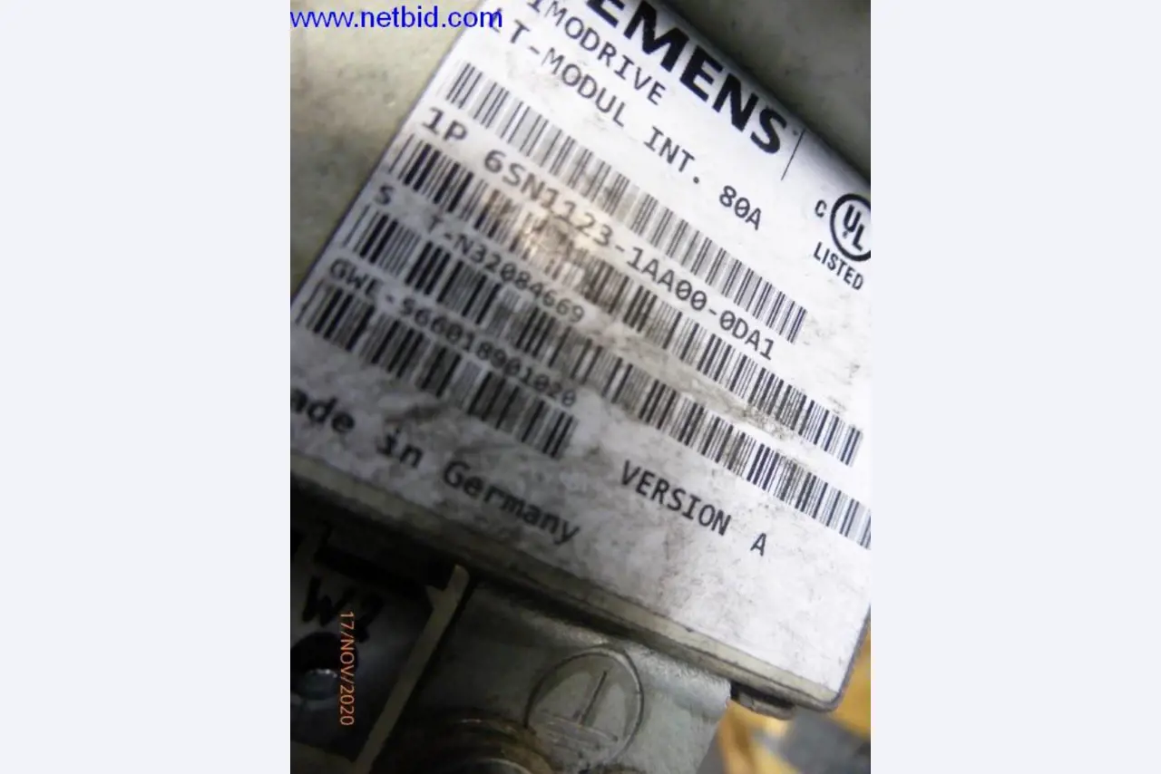 Heating system for low pressure casting molds-104