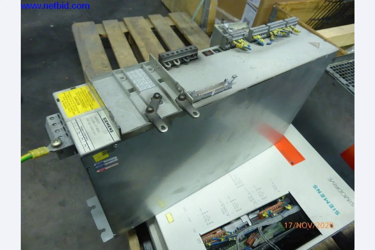 Heating system for low pressure casting molds-109