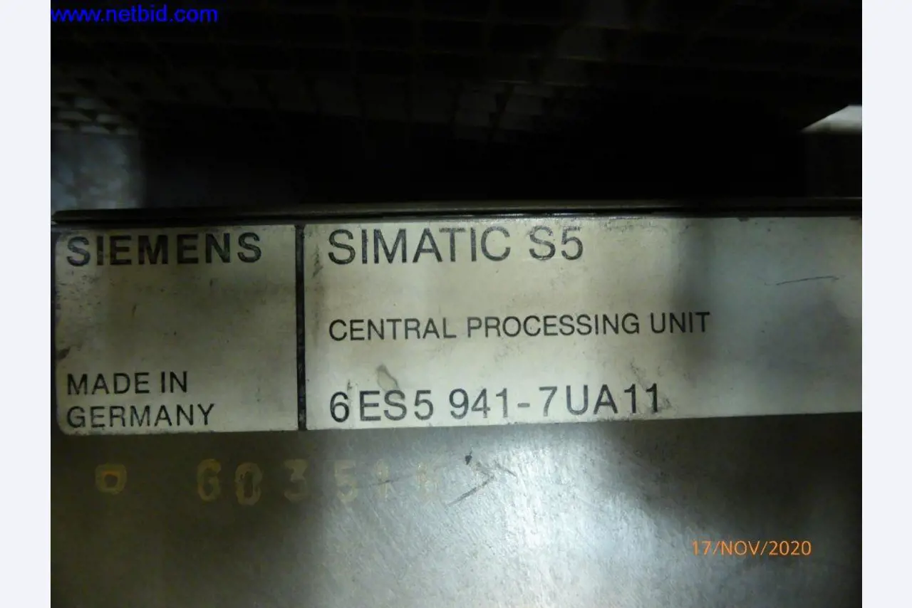 Heating system for low pressure casting molds-124