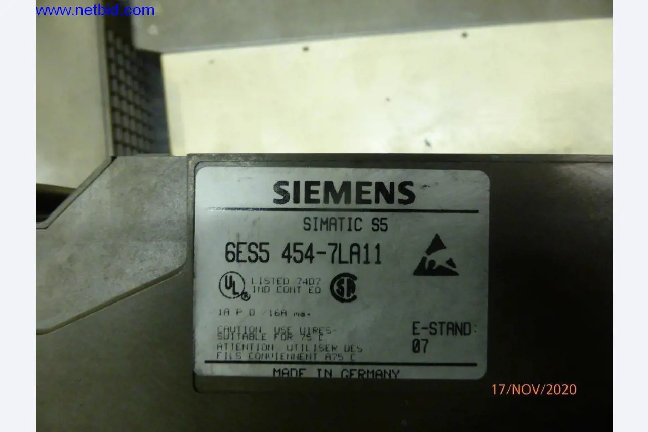 Heating system for low pressure casting molds-126