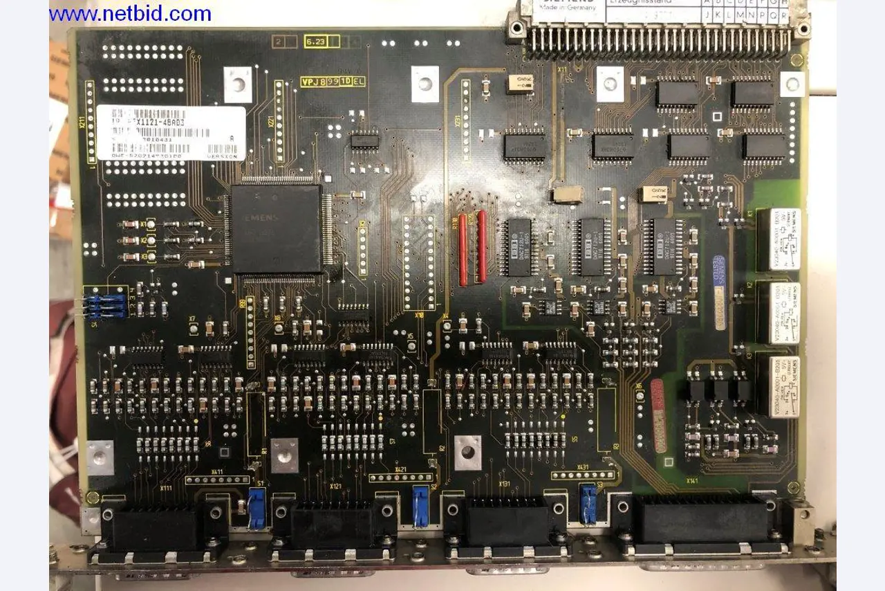 Heating system for low pressure casting molds-32