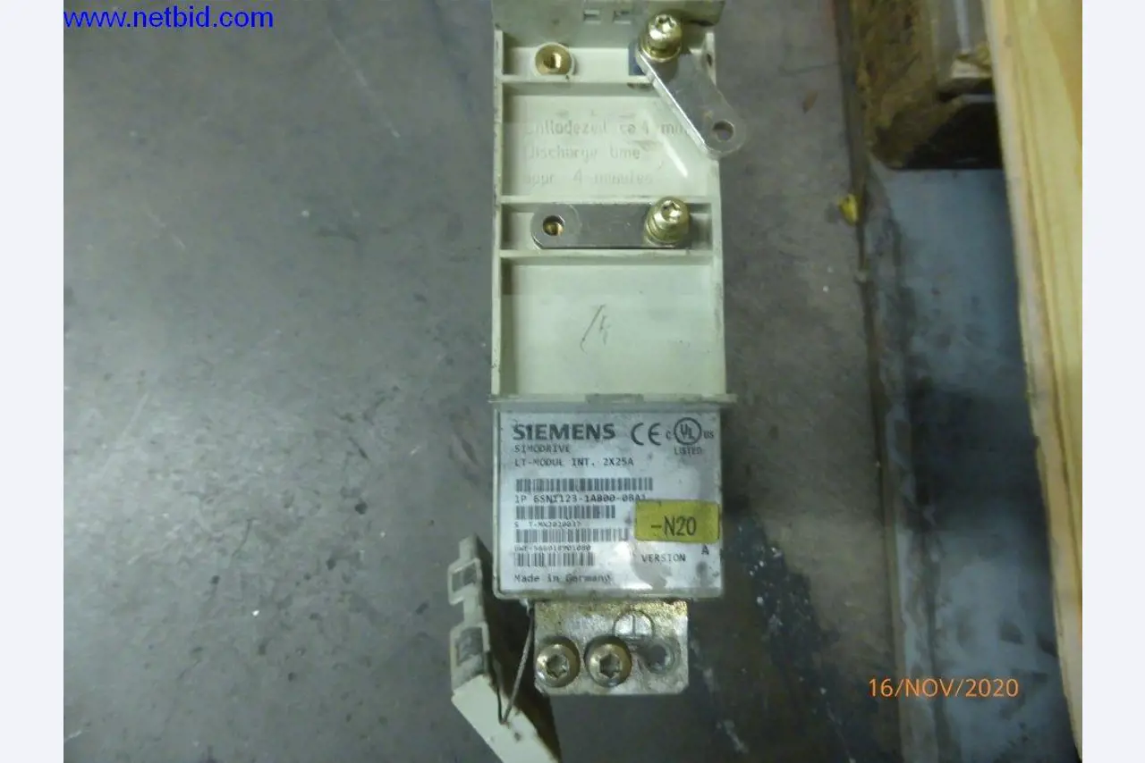 Heating system for low pressure casting molds-42