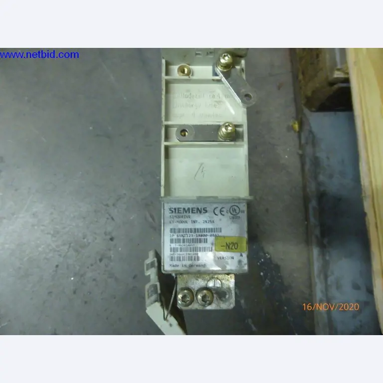 Heating system for low pressure casting molds-42