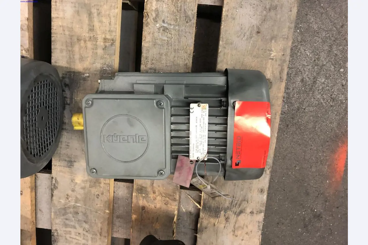 Heating system for low pressure casting molds-61