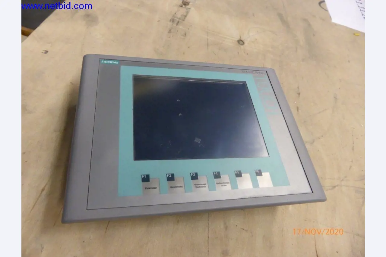 Heating system for low pressure casting molds-79