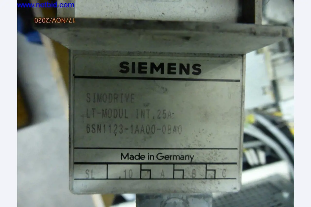 Heating system for low pressure casting molds-98